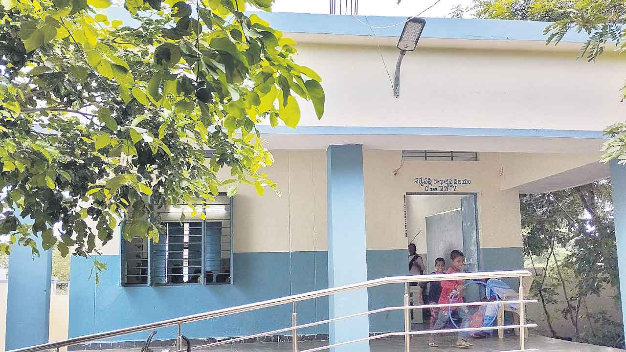 సర్కారు బడి.. సరికొత్త ఒరవడి