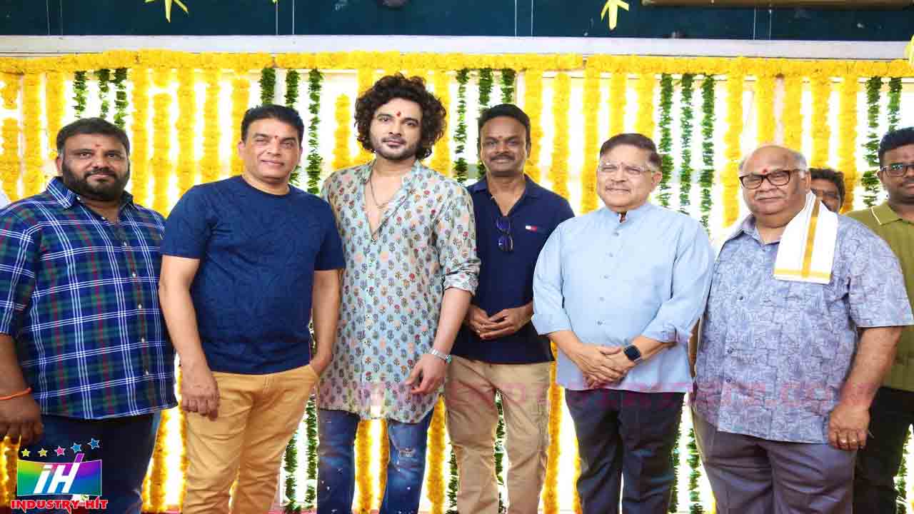 Siddu Jonnalagadda | బొమ్మరిల్లు భాస్కర్ దర్శకత్వంలో సిద్దు జొన్నలగడ్డ.. సైలెంట్‌గా మూవీ లాంఛ్‌