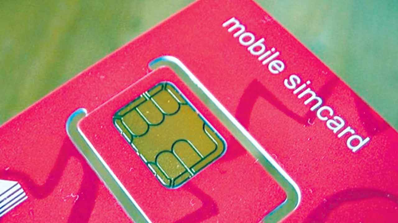 సిమ్‌ కార్డు డీలర్లకు ఇక పోలీస్‌ వెరిఫికేషన్‌