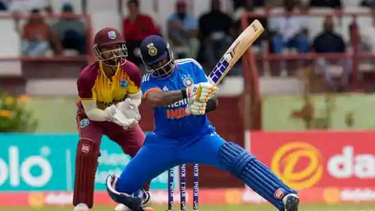 IND vs WI | వ‌ర్షంతో మ్యాచ్‌కు అంత‌రాయం.. భార‌త్ స్కోర్ ఎంతంటే..?