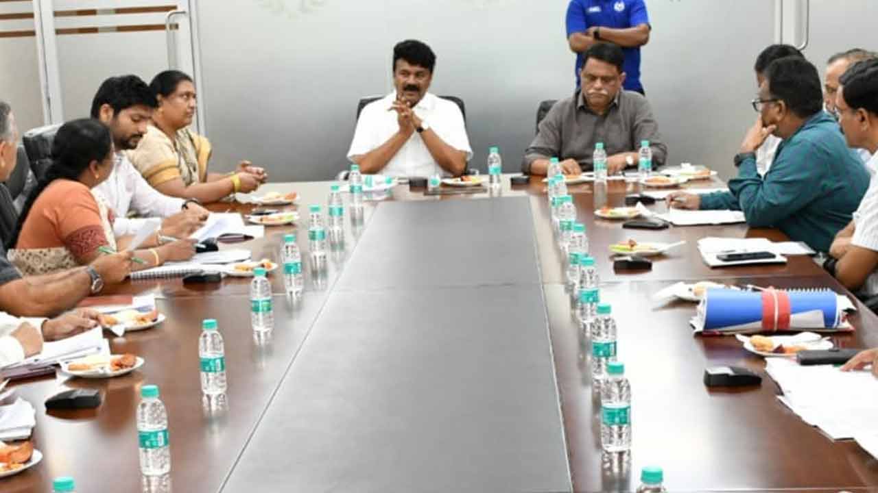 Minister Talasani | సనత్‌నగర్‌లో ట్రాఫిక్‌ కష్టాలకు చెక్‌..రూ.210 కోట్లతో రోడ్ల విస్తరణ పనులు : మంత్రి తలసాని