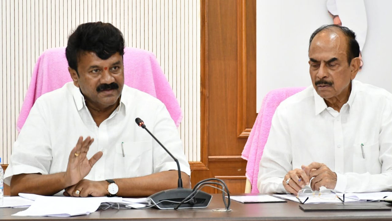 Minister Talasani | దశల వారీగా కుల వృత్తి దారులకు ఆర్థిక సాయం : మంత్రి తలసాని