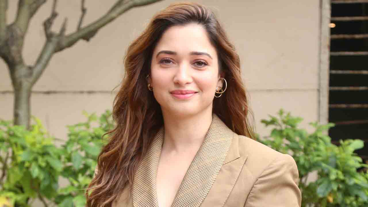 Tamanna | పీకల్లోతు ప్రేమలో ఉన్నాం