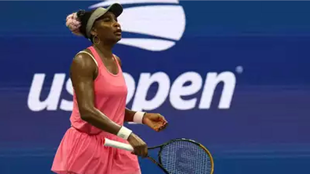 వీనస్‌ ఔట్‌