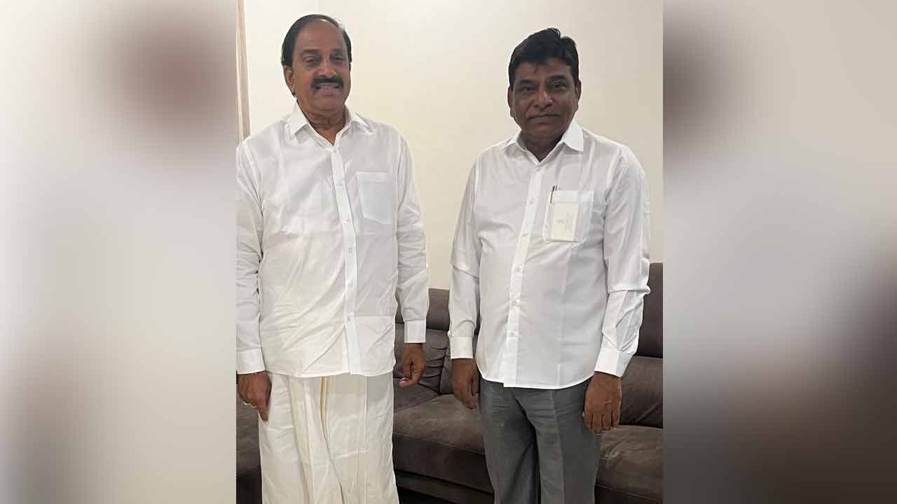 MP Nama Nageshwar Rao | తుమ్మ‌ల నాగేశ్వ‌ర్ రావుతో ఎంపీ నామా సుదీర్ఘ చ‌ర్చ‌లు