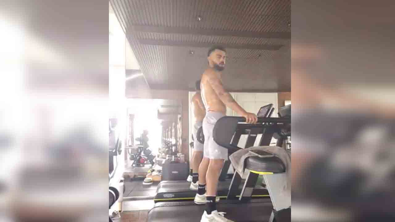 Virat Kohli | జిమ్‌లో చెమటలు చిందిస్తున్న విరాట్ కోహ్లీ.. వీడియో వైరల్‌