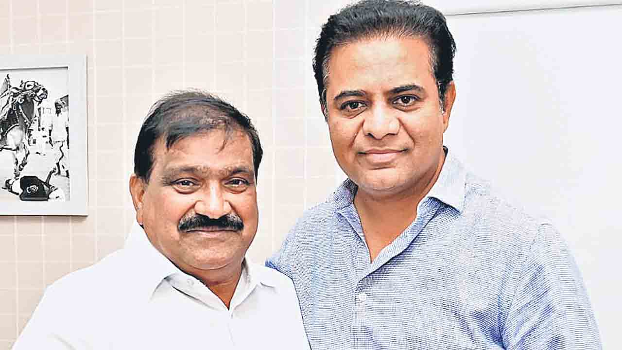 పార్టీ కోసం పనిచేస్తే మంచి అవకాశాలు : కేటీఆర్‌