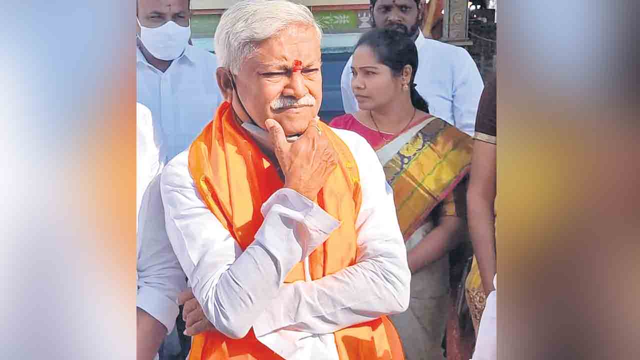 BJP | సిరిసిల్ల జిల్లాలో బీజేపీకి షాక్.. పార్టీకి కీలక నేత కటకం మృత్యుంజయం గుడ్‌బై