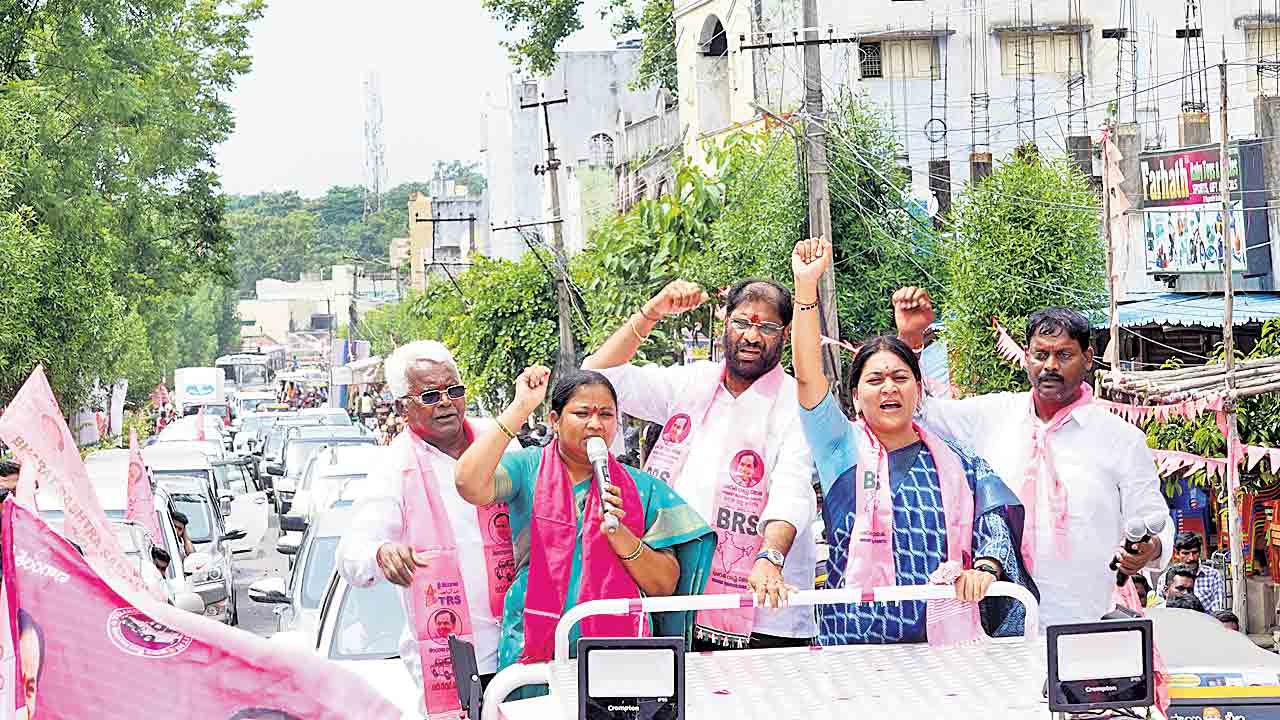 వంద సీట్లు గెలుస్తాం