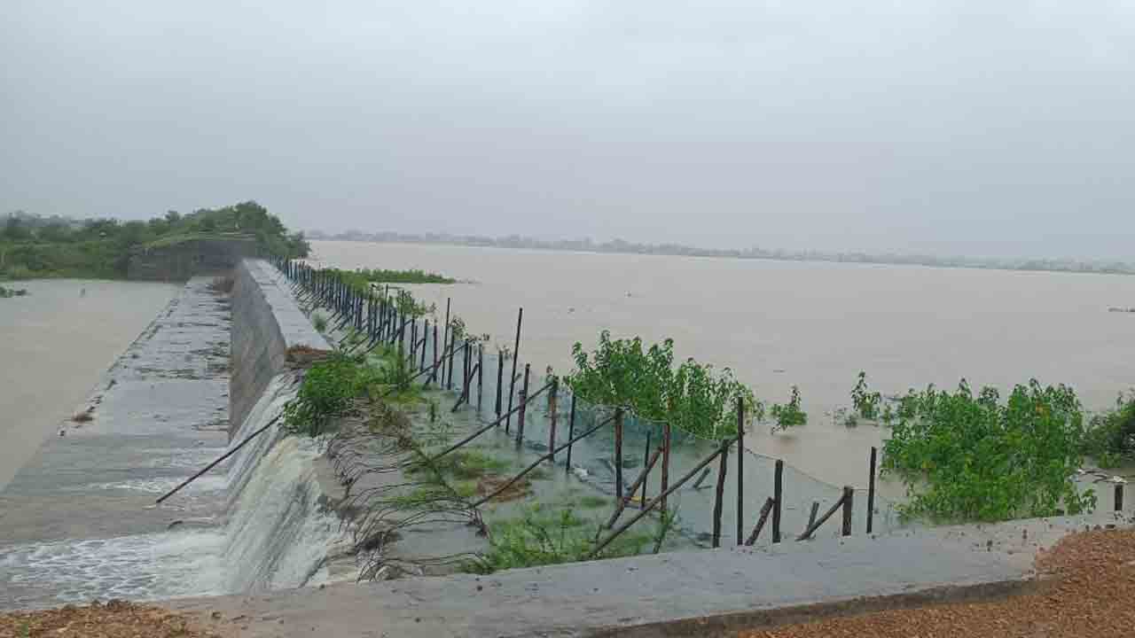 చెరువు నిండుగా.. సాగు పండుగ