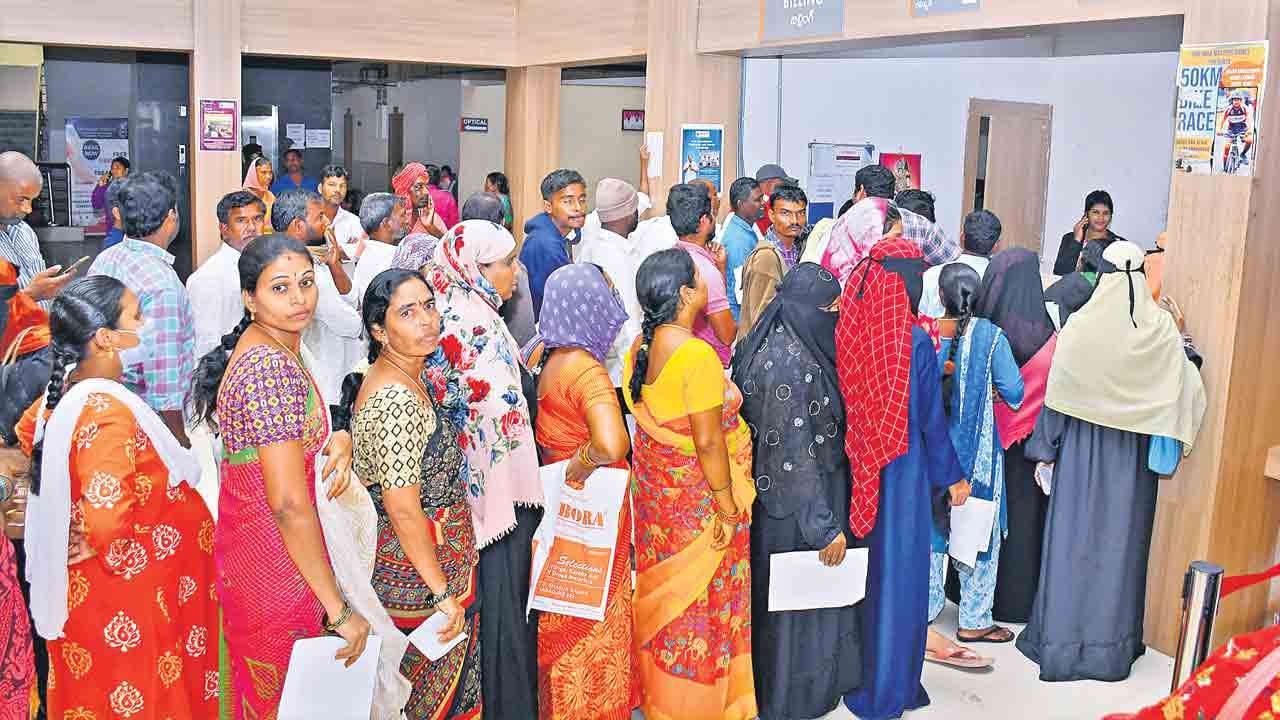 అరుంధతి.. ఇక్కడ వైద్యం ఫ్రీ!