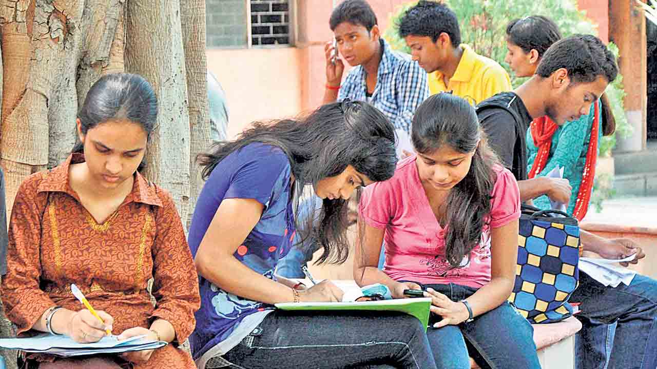 Degree Education | డిగ్రీలో బట్టీ చదువులకు ఇక చెక్‌.. పాస్‌ అవ్వాలంటే పరీక్షల్లో వచ్చే మార్కులే ఫైనల్‌ కాదు!