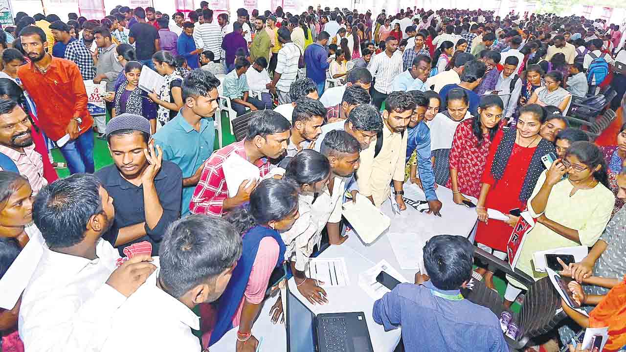 ఉద్యోగాల భర్తీ తెలంగాణలోనే అత్యధికం
