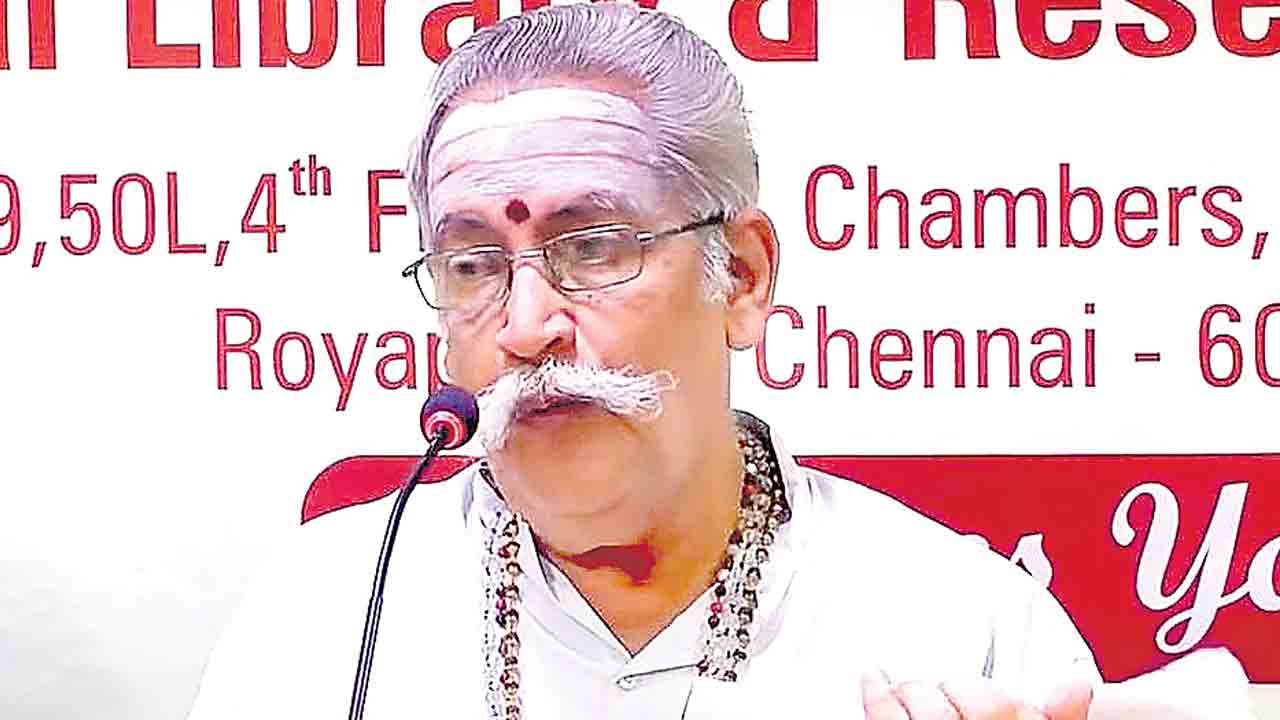అంబేద్కర్ ఓ గుమస్తా