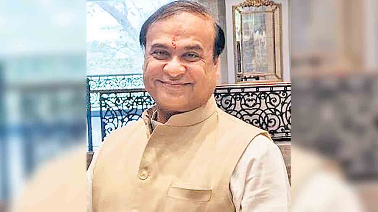 అబద్ధం ఆడుతున్నదెవరు?