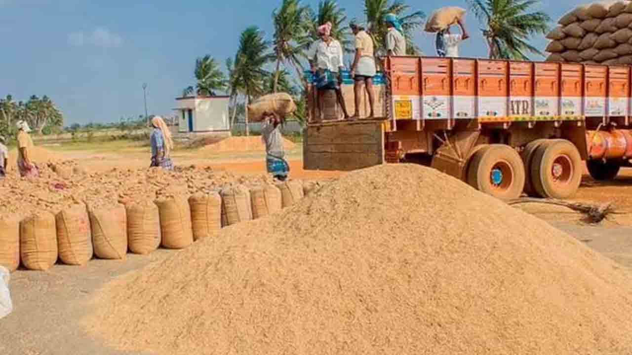 ధాన్యం కొనుగోళ్లకు 54 టెండర్లు