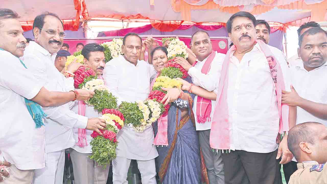 అట్ట‌హాసంగా వైద్య విద్య ఆరంభం