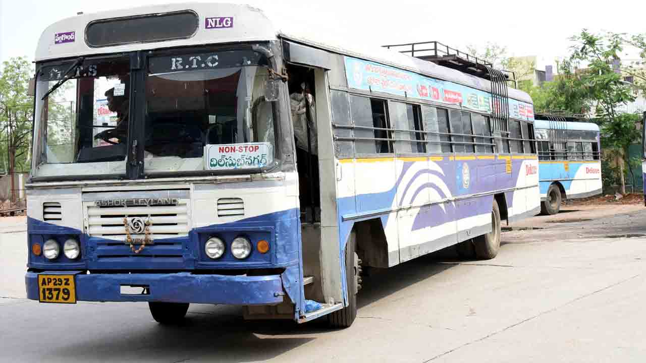 ఆర్టీసీలో ఆన్‌లైన్‌ పేమెంట్‌