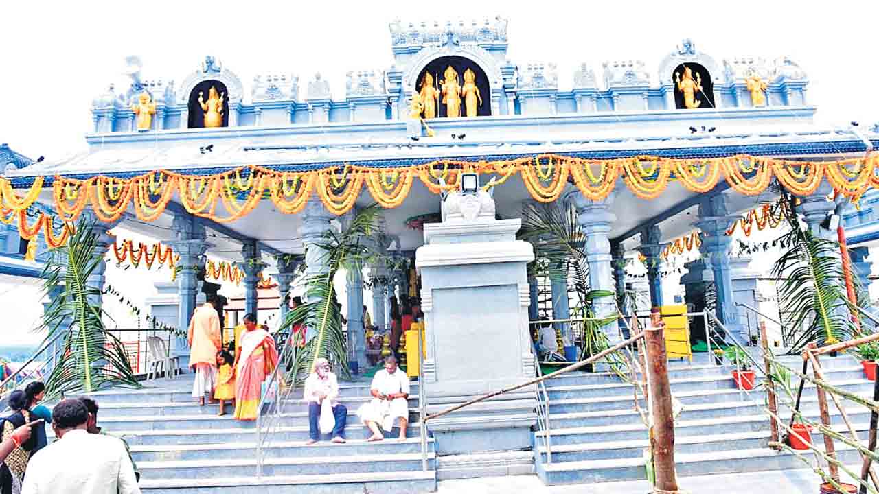 Valmidi temple | వల్మిడిలో 50 కోట్లతో సీతారామచంద్రస్వామి ఆలయ పునఃనిర్మాణం.. నేడు ప్రారంభోత్సవం