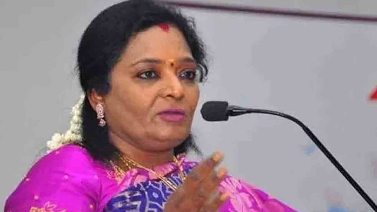 Governor Tamilisai | బిల్లులను తిప్పిపంపడం తిరస్కరించడం.. ఆదినుంచీ తెలంగాణపై విద్వేషం వెళ్లగక్కుతున్న గవర్నర్‌ తమిళిసై