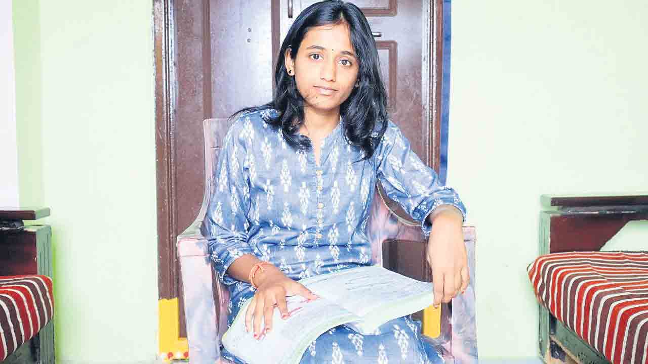 రైతు బిడ్డకు ఎంబీబీఎస్‌ సీటు