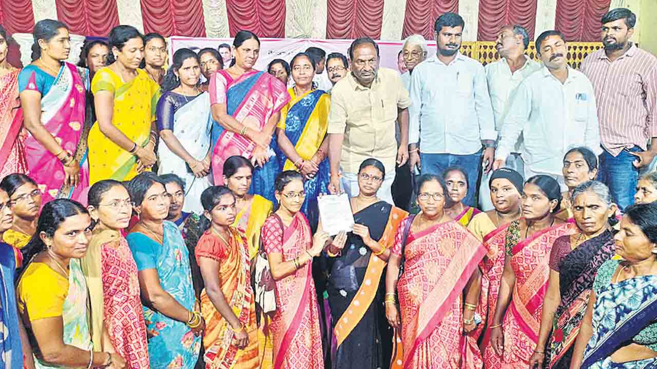 మహిళా సాధికారతలో ముందున్నాం