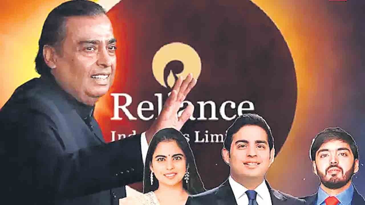 అంబానీ పిల్లలకూ జీతాల్లేవ్‌