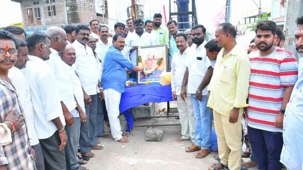 ఆదర్శనీయుడు కొండా లక్ష్మణ్‌ బాపూజీ