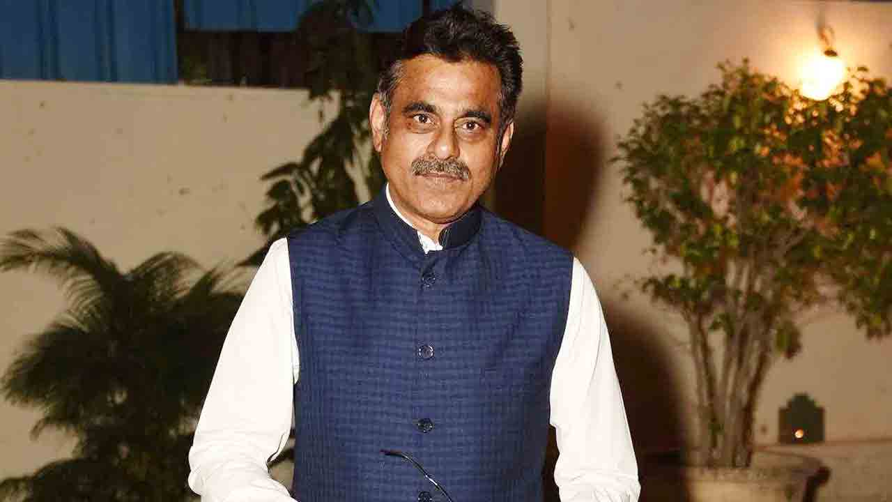 మా మీటింగ్‌లు నిజమే!