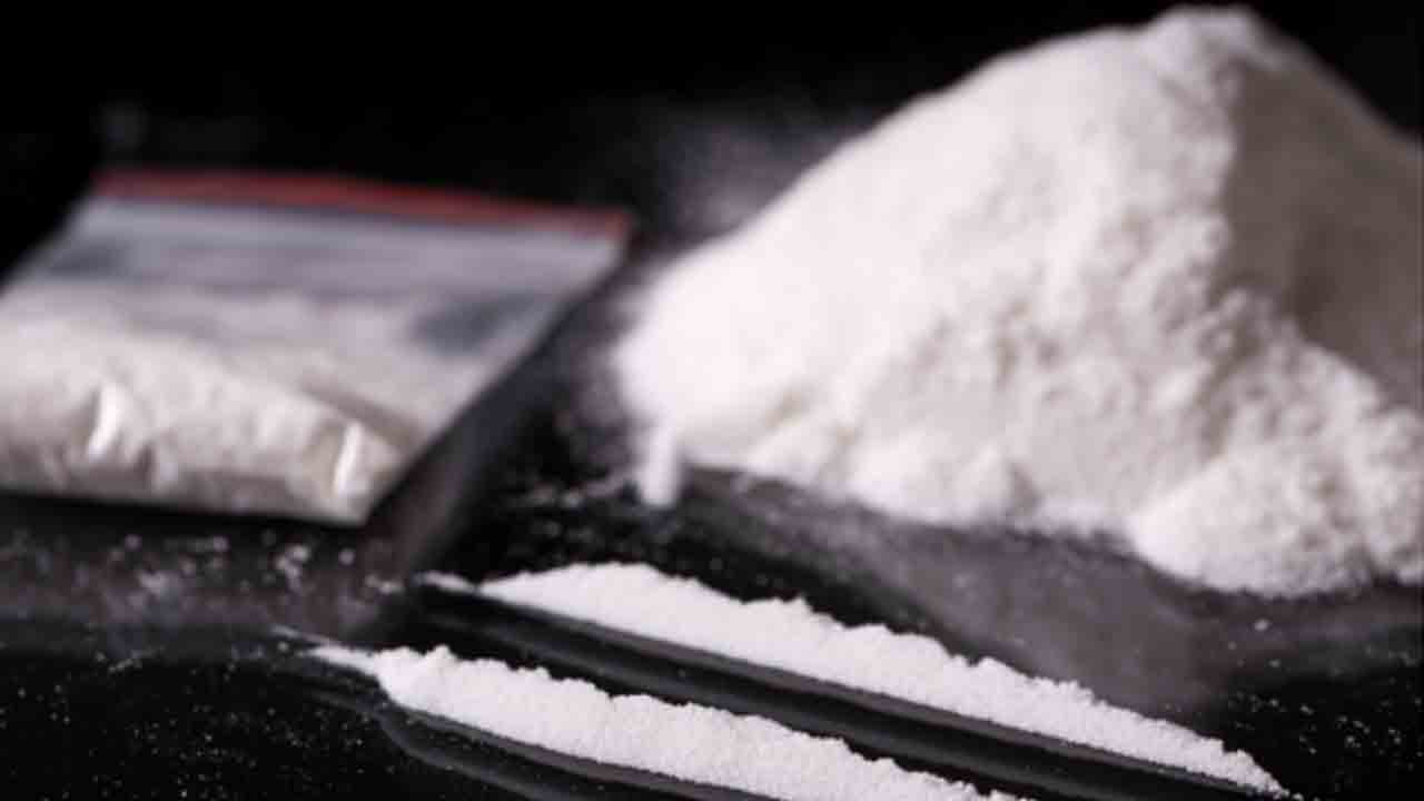 డ్రగ్స్‌ ప్రలోభాలపైనా ఈసీ దృష్టి