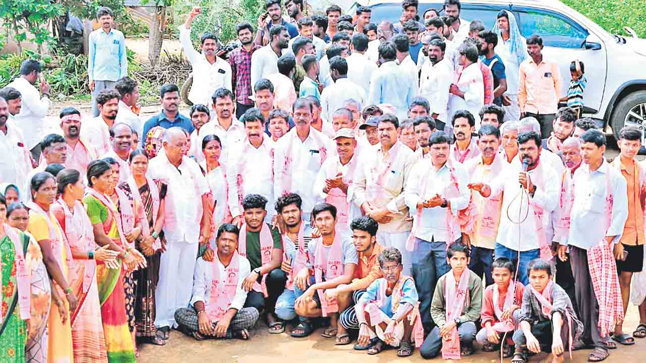 బీఆర్‌ఎస్‌కు జైకొట్టిన భాగ్యతండా