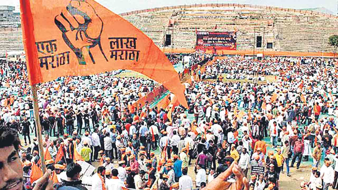Maharashtra |  మహారాష్ట్రలో మరాఠా మళ్లీ ఊపందుకున్న రిజర్వేషన్ల ఉద్యమం..