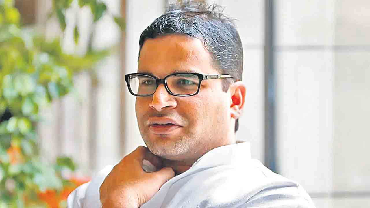 Prashant Kishor | తెలంగాణలో సీఎం కేసీఆర్‌కు తిరుగులేదు.. వచ్చే ఎన్నికల్లో బీఆర్‌ఎస్‌ ప్రభంజనం: ప్రశాంత్‌ కిశోర్‌