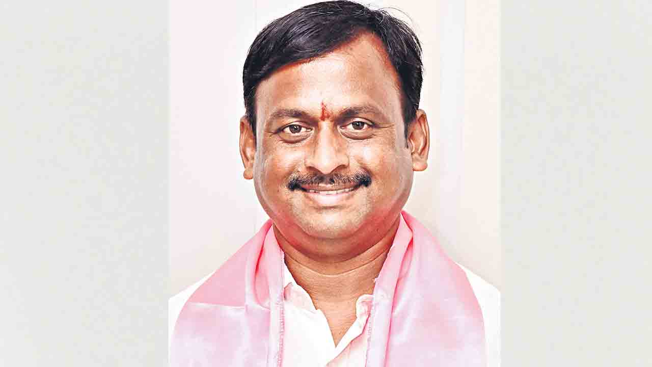 బీజేపీ డైరెక్షన్‌లో పనిచేస్తున్న తమిళిసై