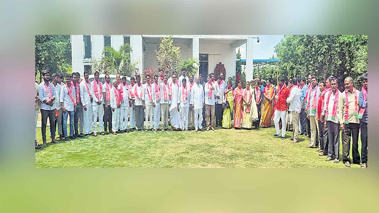 గులాబీ గళం.. తెలంగాణకు బలం