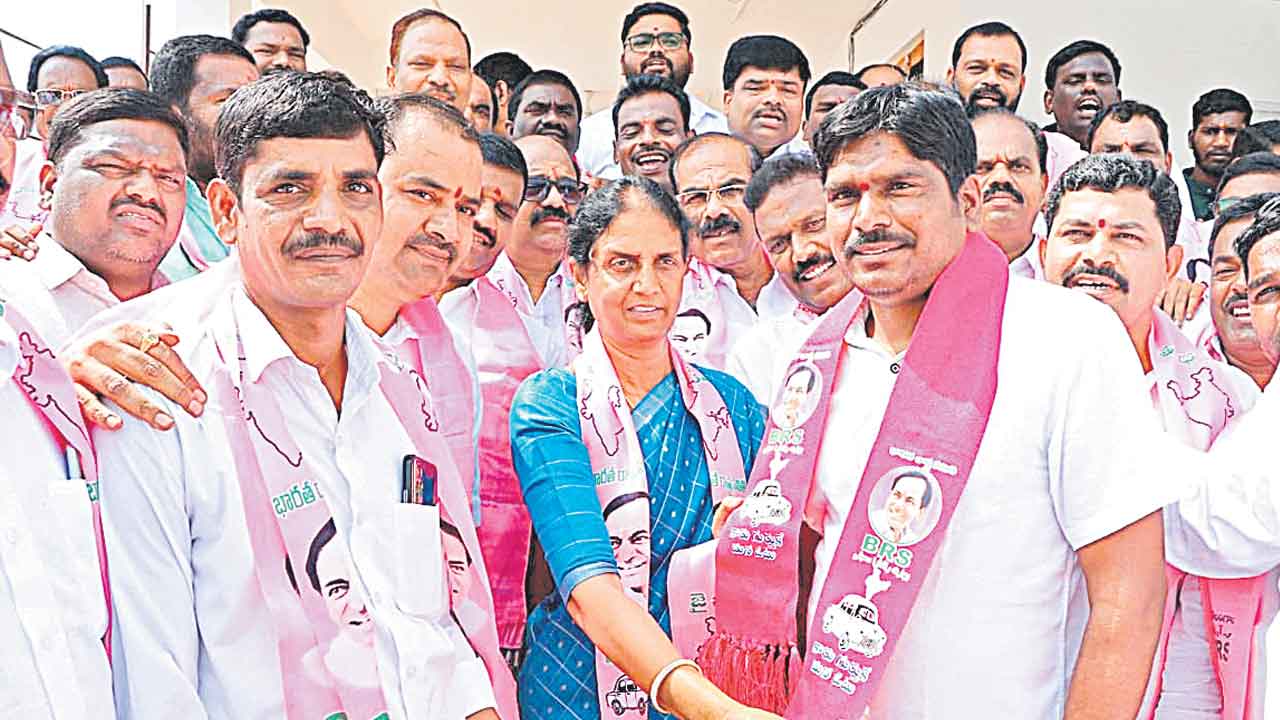 మోసపూరిత ప్రతిపక్షాలను ప్రజలు నమ్మరు