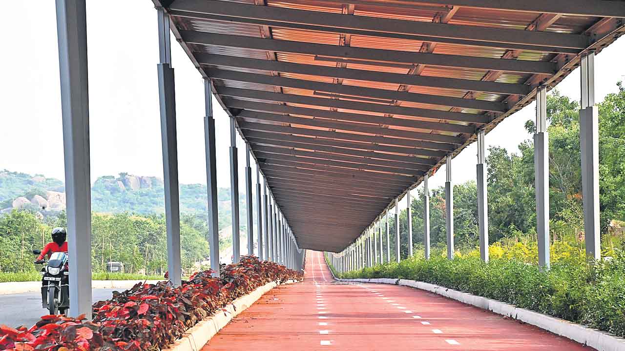 ఔటర్‌ సైకిల్‌ ట్రాక్‌ అక్టోబర్‌ 1న ప్రారంభం