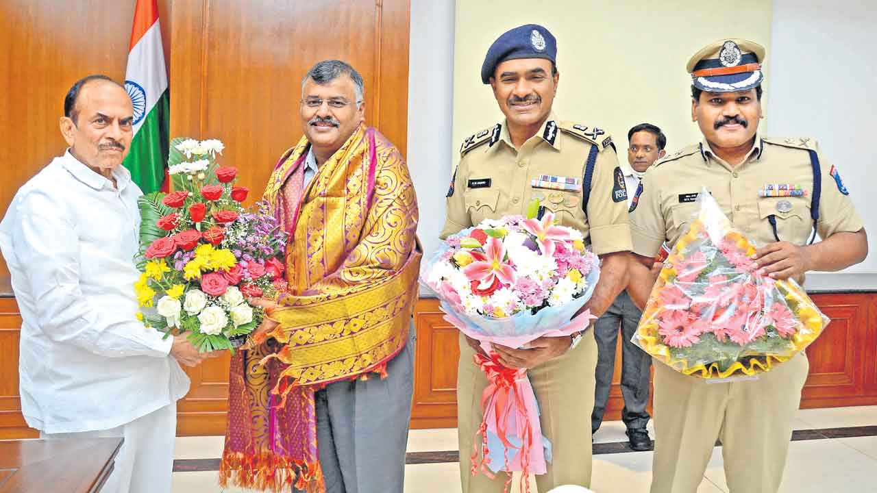 రాష్ట్రంలో పెరిగిన పోలీస్‌ భద్రత