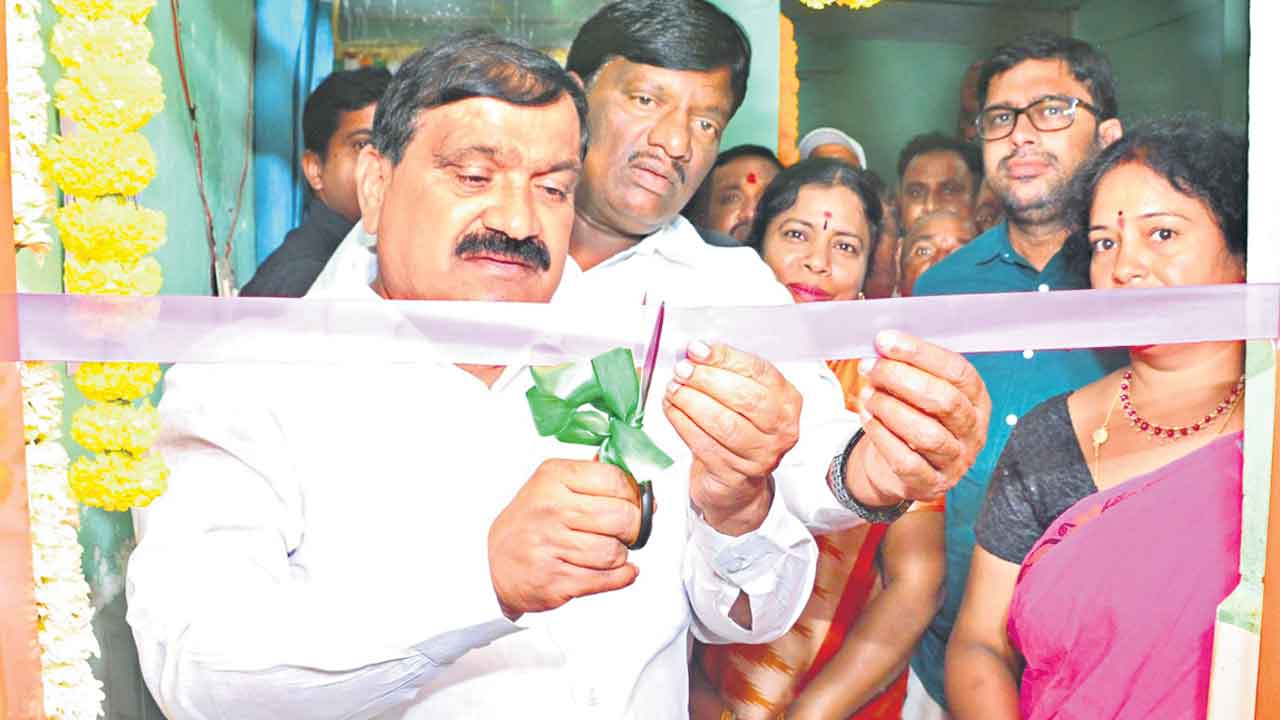 ఆరోగ్య మహిళ..దేశానికే ఆదర్శం