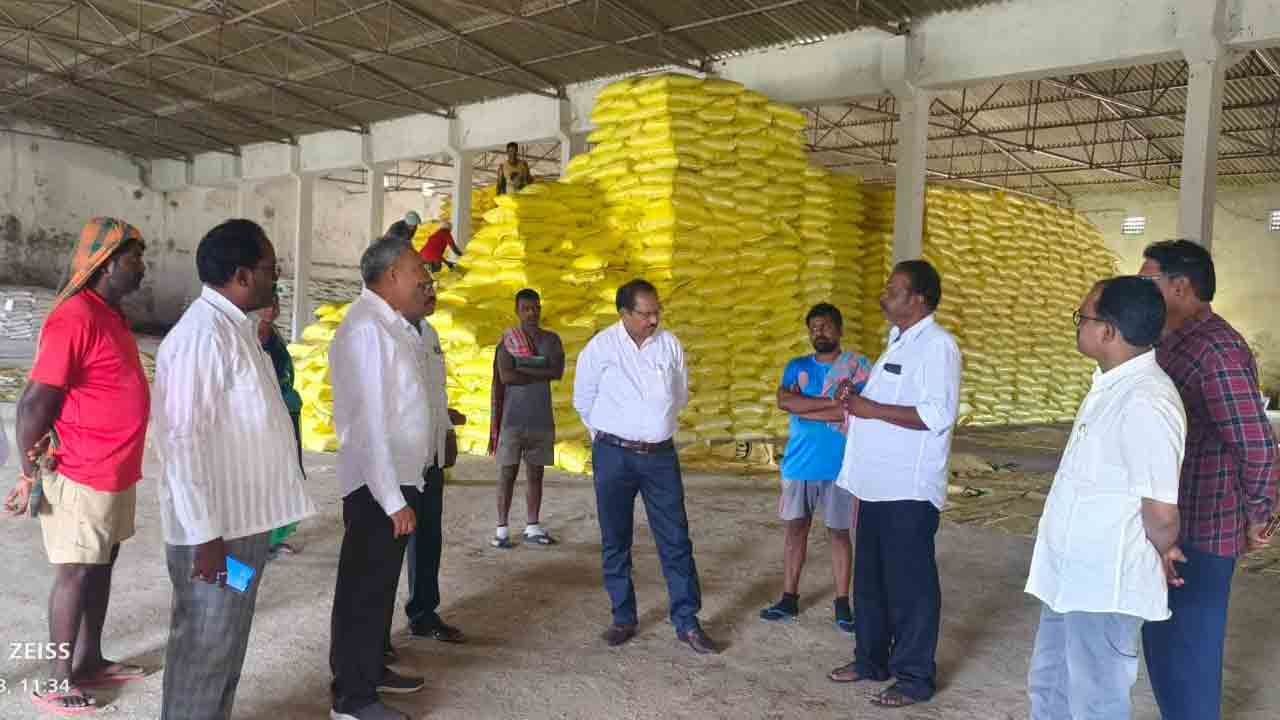 సరిపడా యూరియా