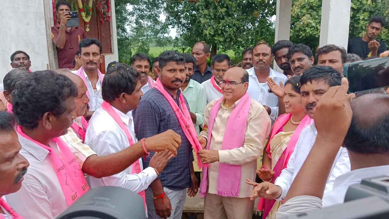 ప్రజలు మెచ్చిన పాలనాదక్షుడు కేసీఆర్‌