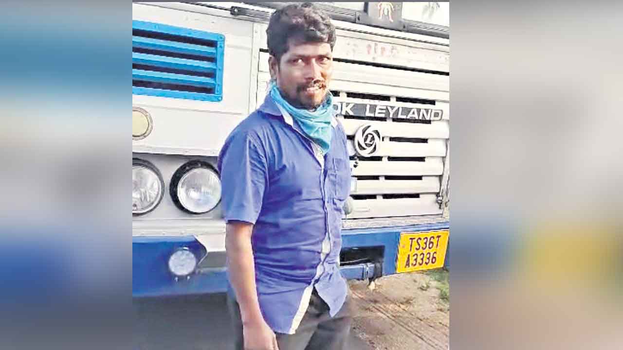 ఇతడో వెరైటీ దొంగ!