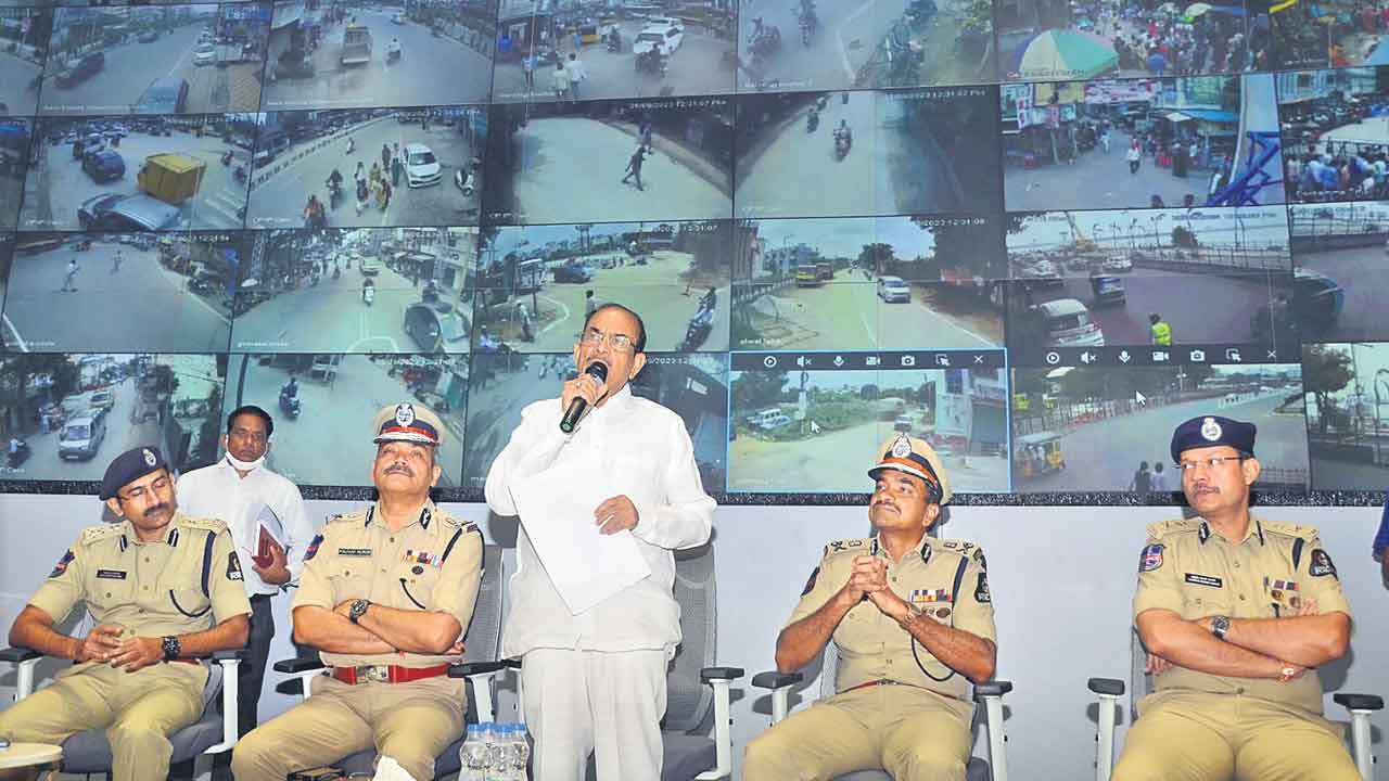 సుస్థిర శాంతి భద్రతలతోనే అభివృద్ధి