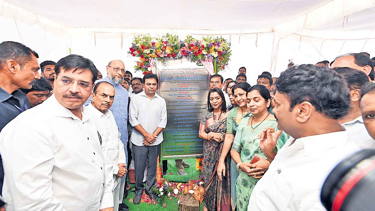 మరో 40 వేల డబుల్‌ ఇండ్లు పంపిణీ చేస్తాం