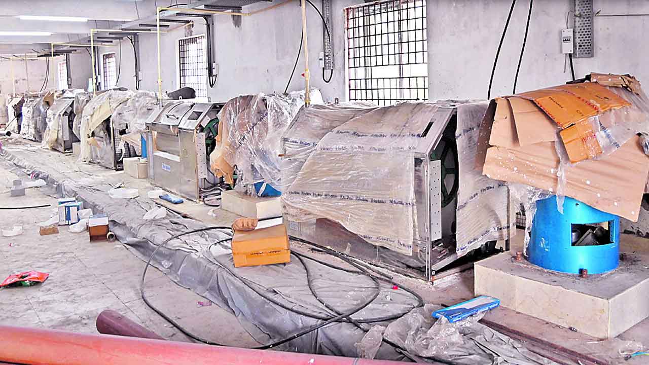 ల్యాండ్రో మార్ట్‌ @ ఓరుగల్లు