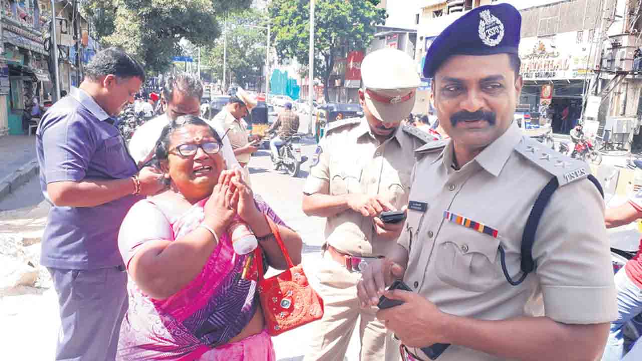 ACP Ravinder |  సెల్యూట్‌ ఏసీపీ రవీందర్‌