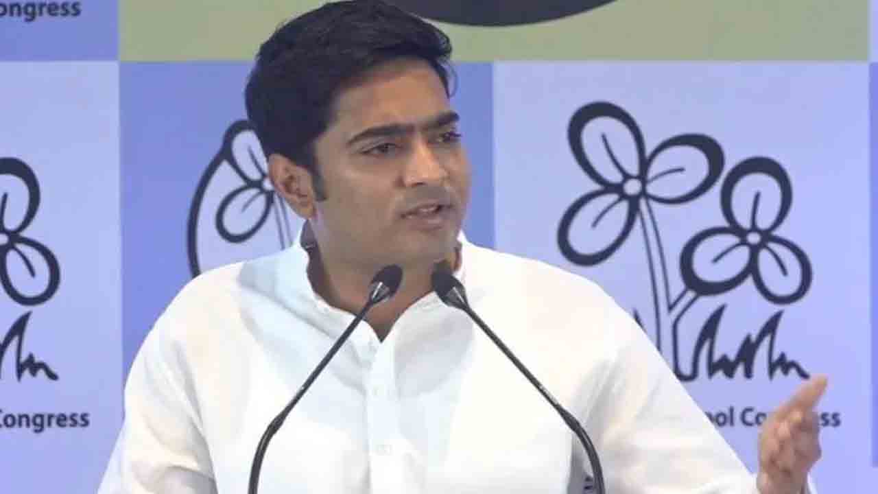 Abhishek Banerjee | ఈవీఎంలను ఎలా హ్యాక్‌ చేయవచ్చో చూపించండి: టీఎంసీ నేత అభిషేక్ బెనర్జీ