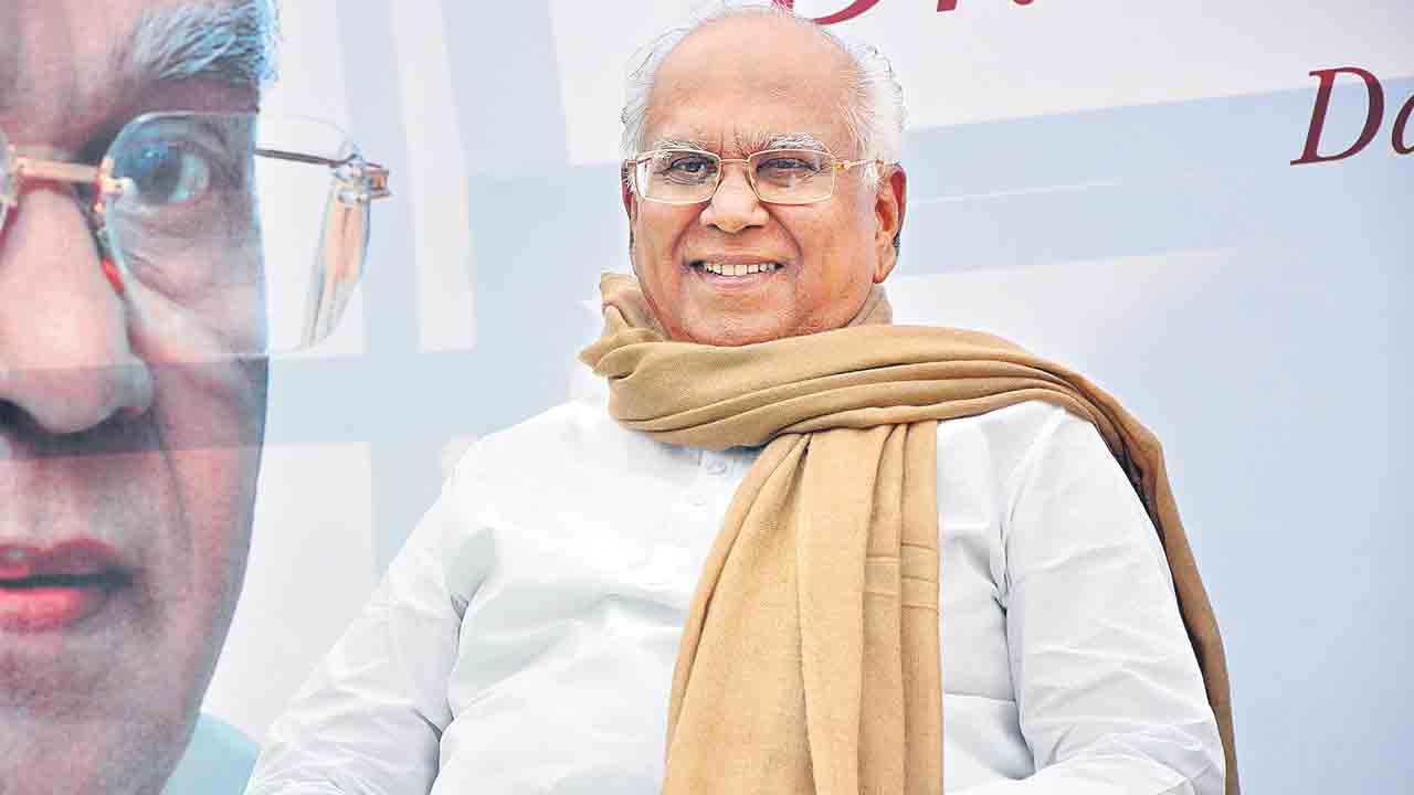 ఇంకా అక్కినేని హీరోనే!