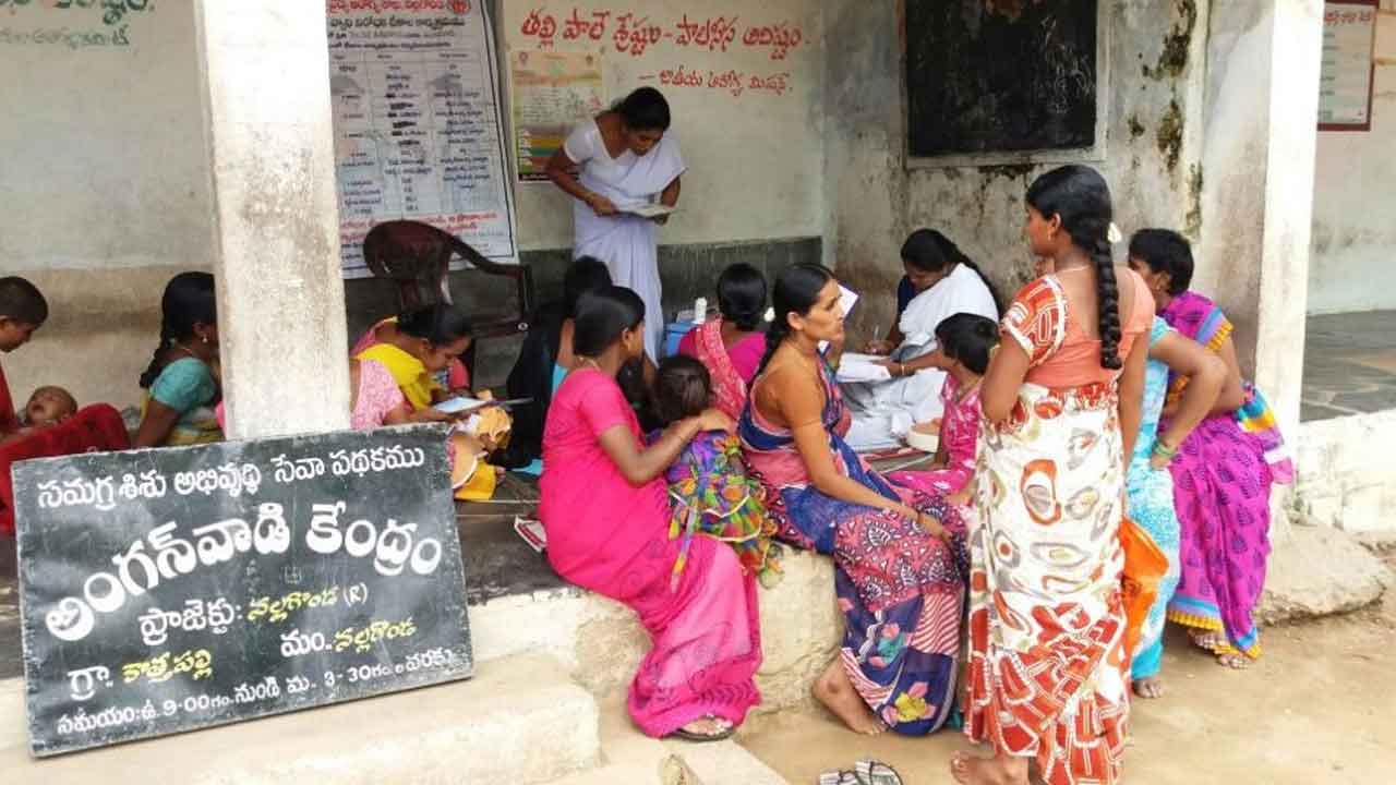అంగన్వాడీలకు ఆదరణ