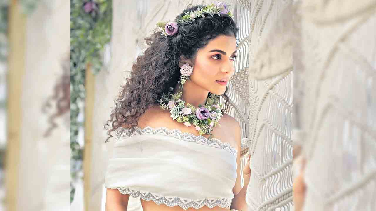 అడవి రాణివి నీవే..